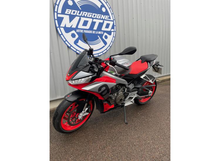APRILIA TUONO 660