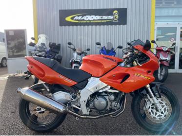 YAMAHA SZR