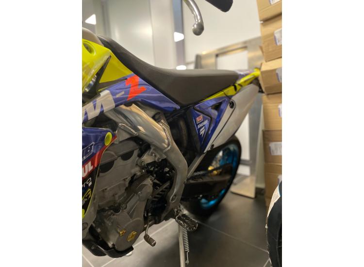 SUZUKI RM 450