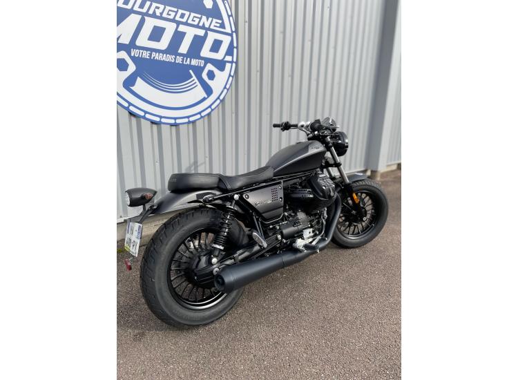 MOTO GUZZI V9 BOBBER