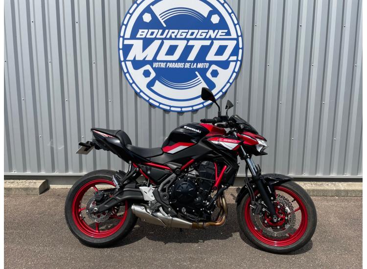 KAWASAKI Z 650 (47.5CV)