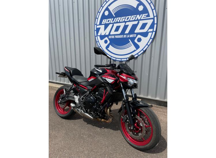 KAWASAKI Z 650 (47.5CV)