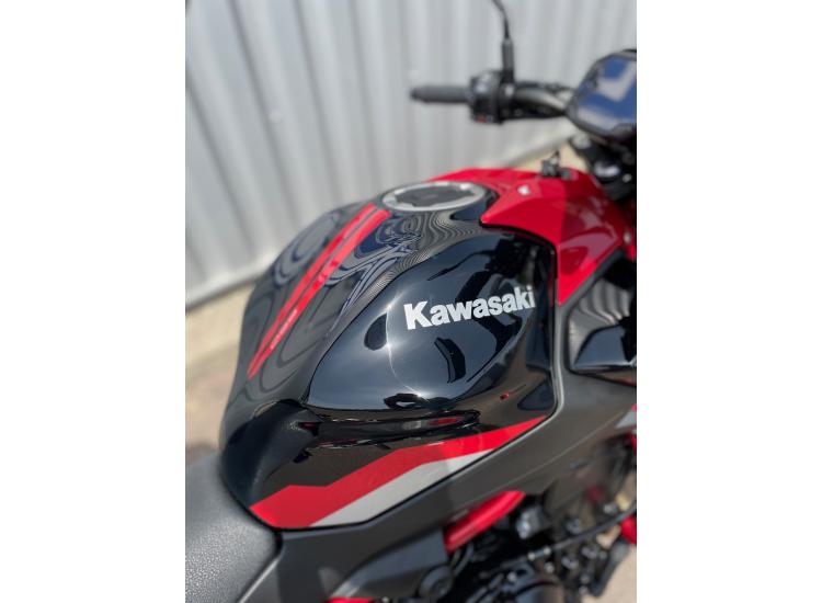 KAWASAKI Z 650 (47.5CV)