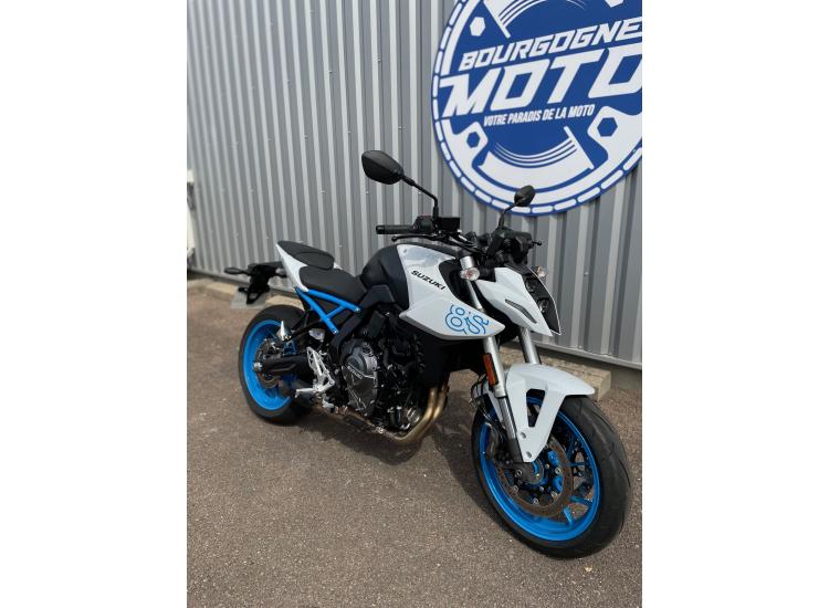 SUZUKI GSX-8S A2