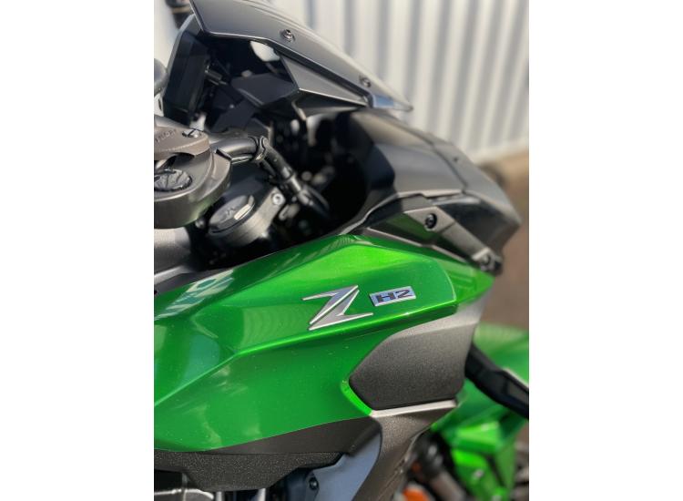 KAWASAKI ZH2