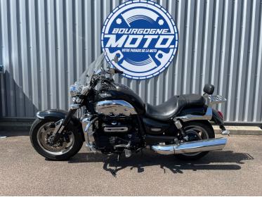TRIUMPH Rocket III Classic